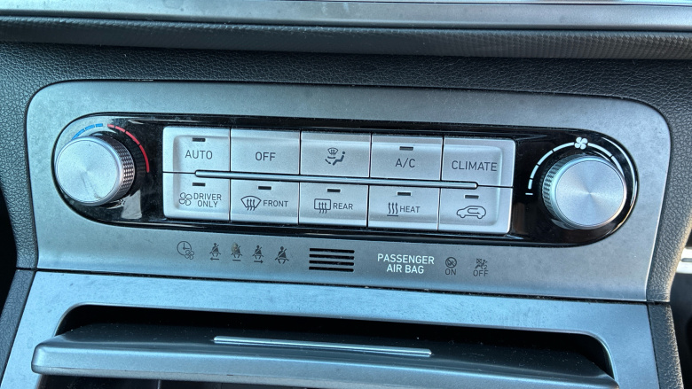 Hyundai KONA 100kW Premium 39kWh 5dr Auto Electric Hatchback